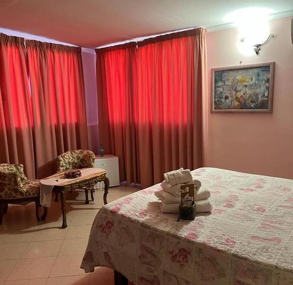 مبيت وإفطار La Villa Del Patrizio