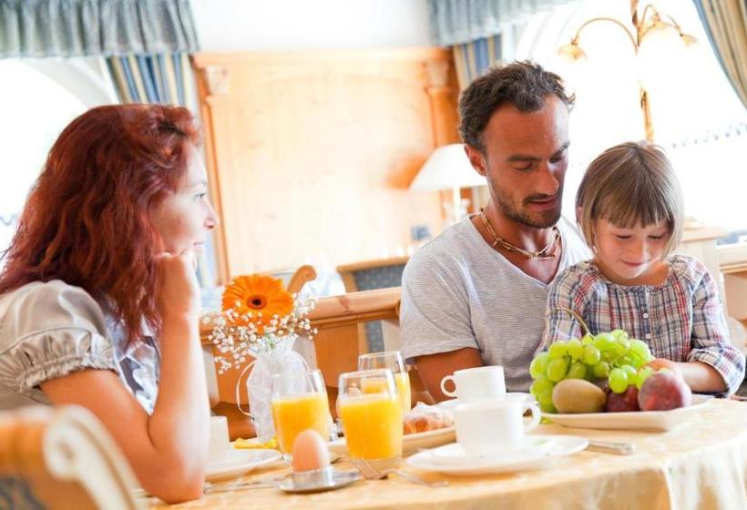 Nature Wellness Hotel Renato