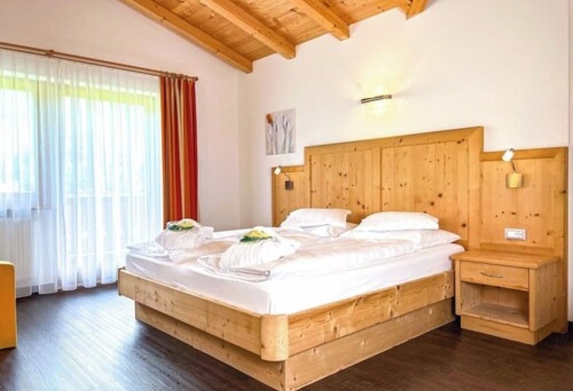 Garni Hotel Bel Vert