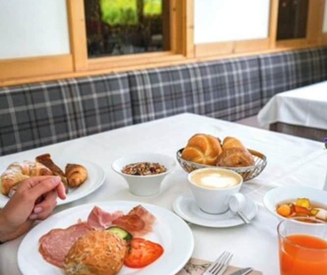 Garni Hotel Bel Vert