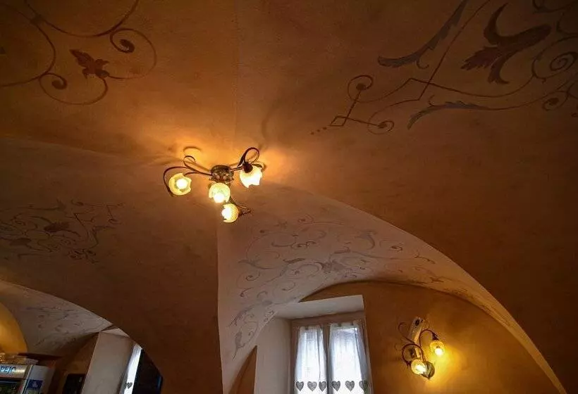 Hotelli Albergo Alla Costa