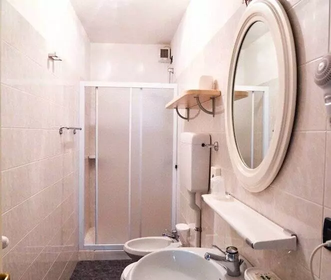 Hotelli Albergo Alla Costa