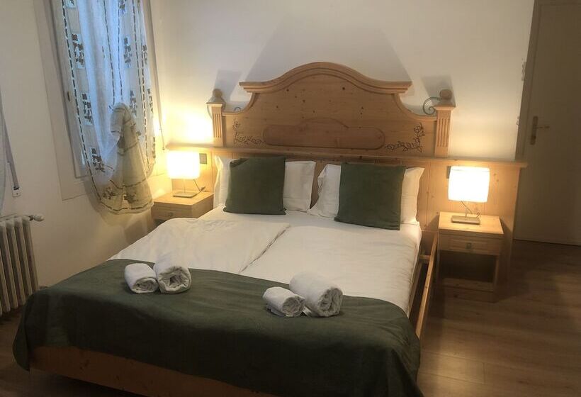 Отель Albergo Alla Costa