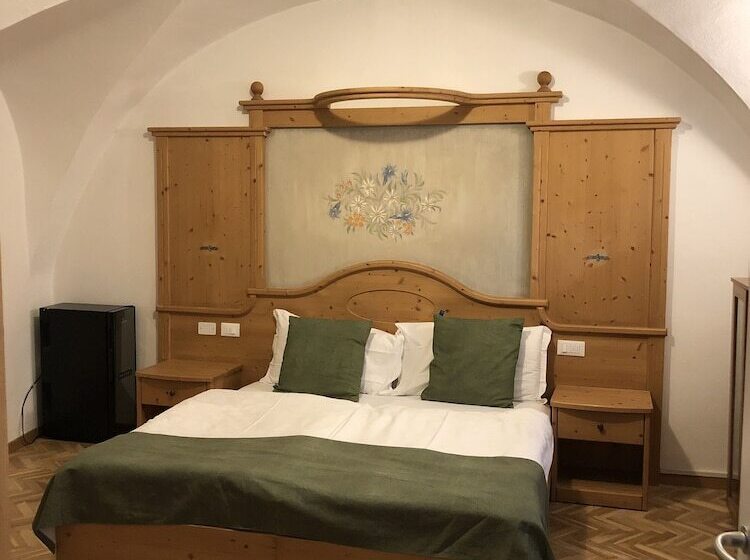 Отель Albergo Alla Costa