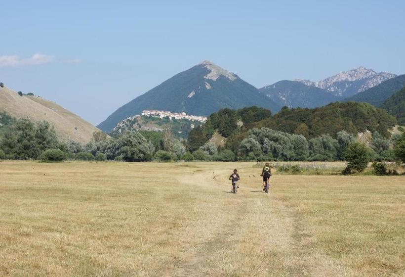 בית מלון כפרי Albergo Villino Quintiliani