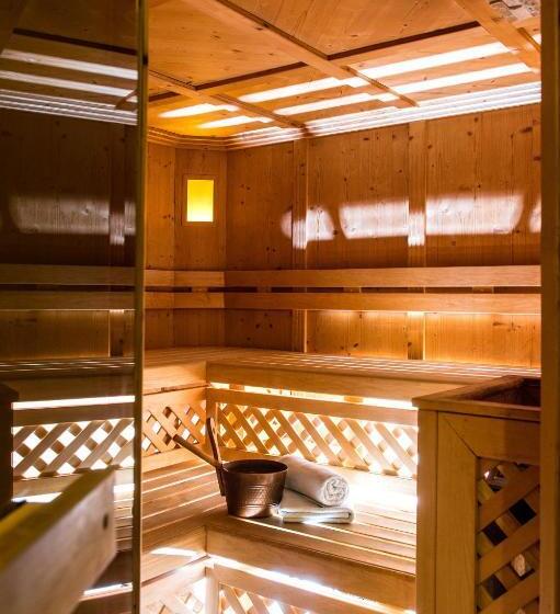 هتل Ansitz Jakoberhof