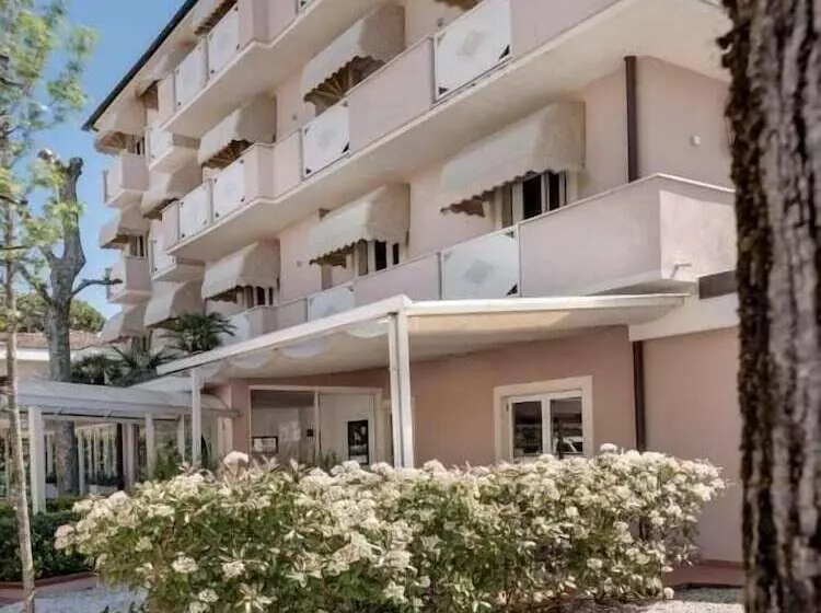 Hotelli Azzurra