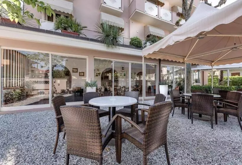 Hotelli Azzurra