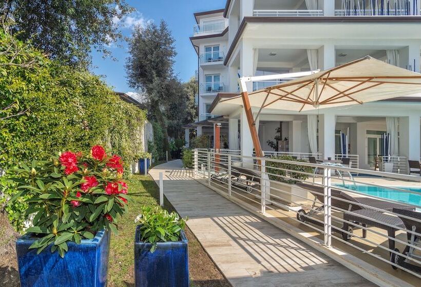 Отель Central Park