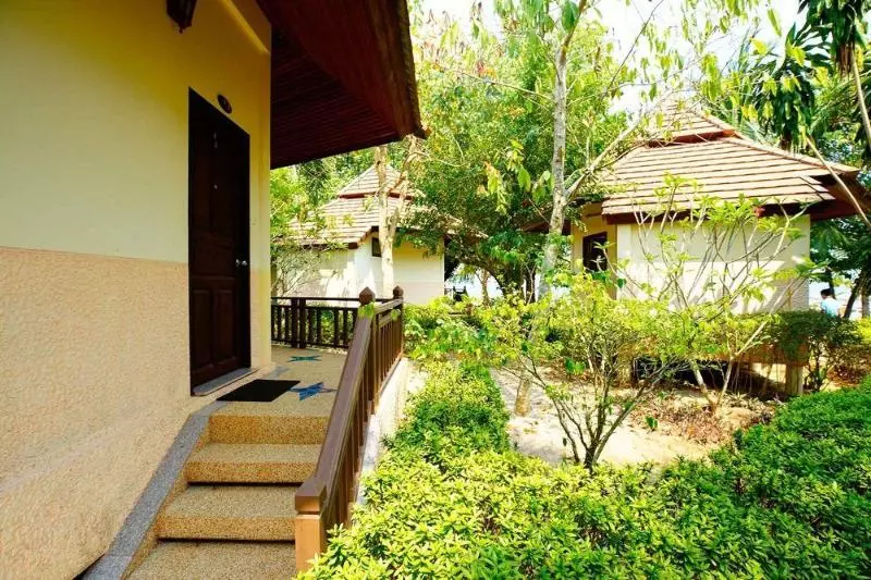 Hotelli Coral Resort