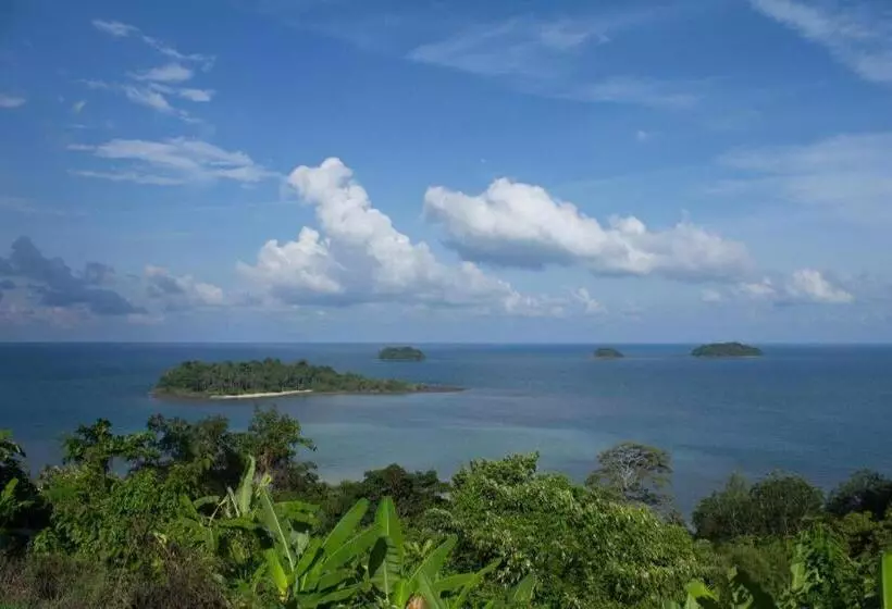 Hotelli Coral Resort