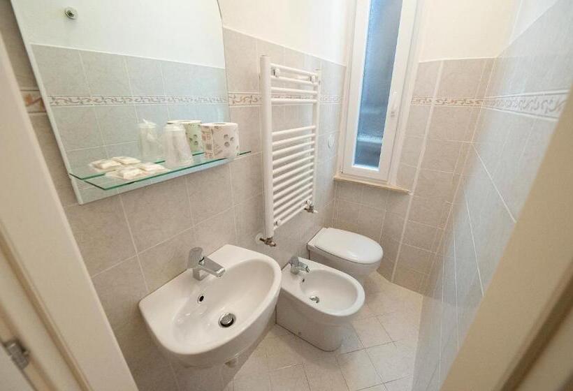 בית מלון כפרי Gardenia