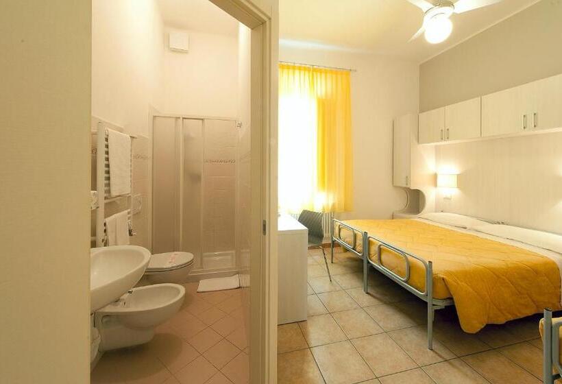 בית מלון כפרי Gardenia