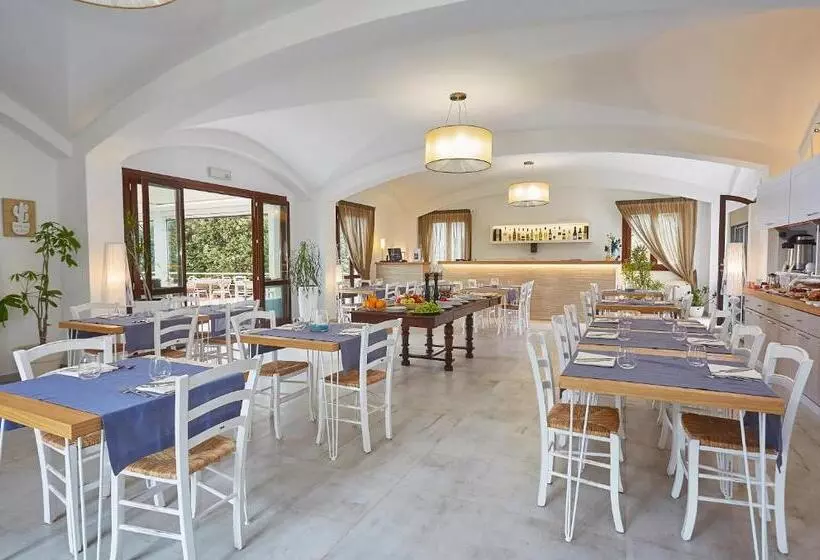 هتل La Tavernetta