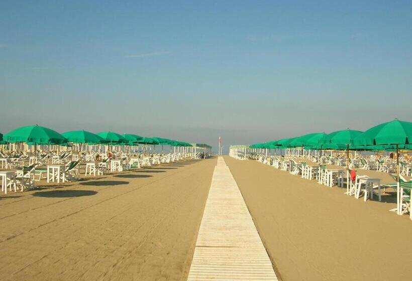 ホテル Residence Villa Marzia