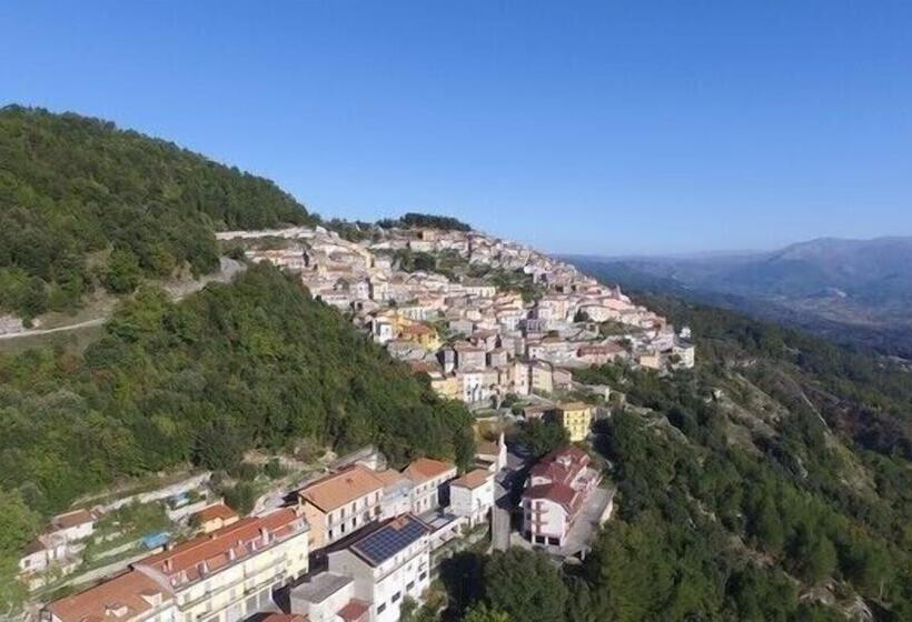 ホテル Sette E Mezzo