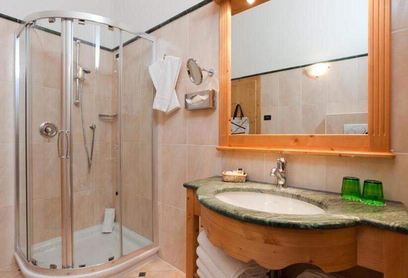 Nature Wellness Hotel Renato