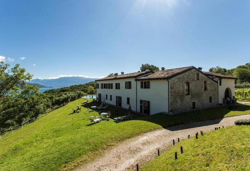 住所  Cascina La Palazzina