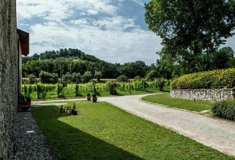 住所  Cascina La Palazzina