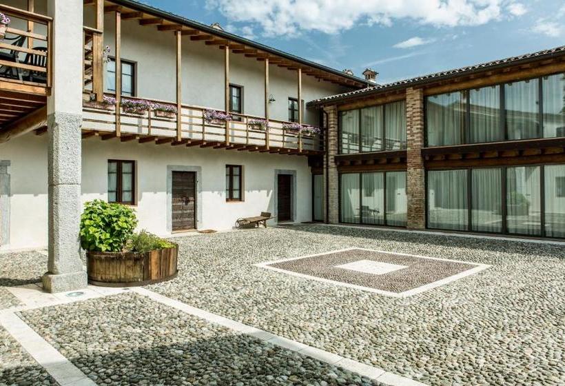 住所  Cascina La Palazzina