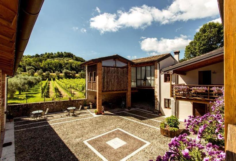 住所  Cascina La Palazzina