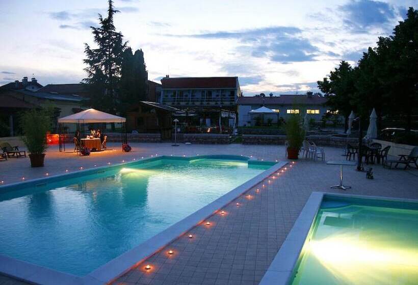 リゾートホテル Gelindo Dei Magredi