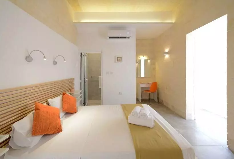 Vallettastay Dormitory Shared Hostel