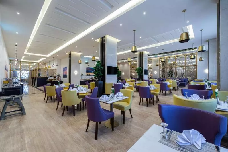 هتل Best Western Plus Tabuk City Center