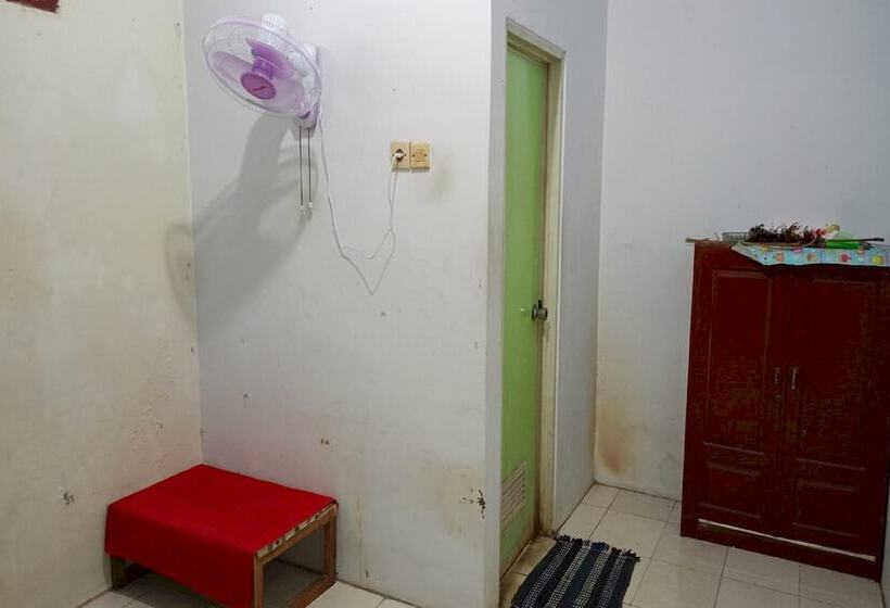 Hotel Spot On 93712 Vanda Family