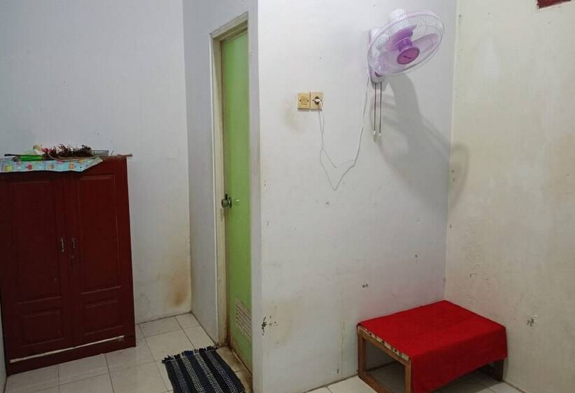 Hotel Spot On 93712 Vanda Family