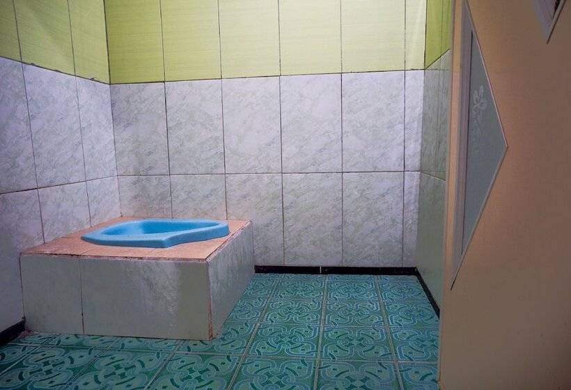 Hotel Spot On 93712 Vanda Family