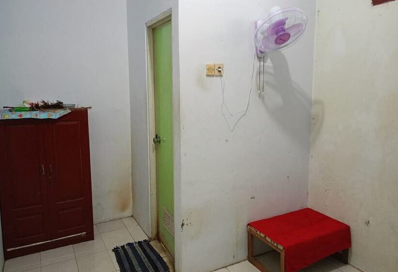 Hotel Spot On 93712 Vanda Family