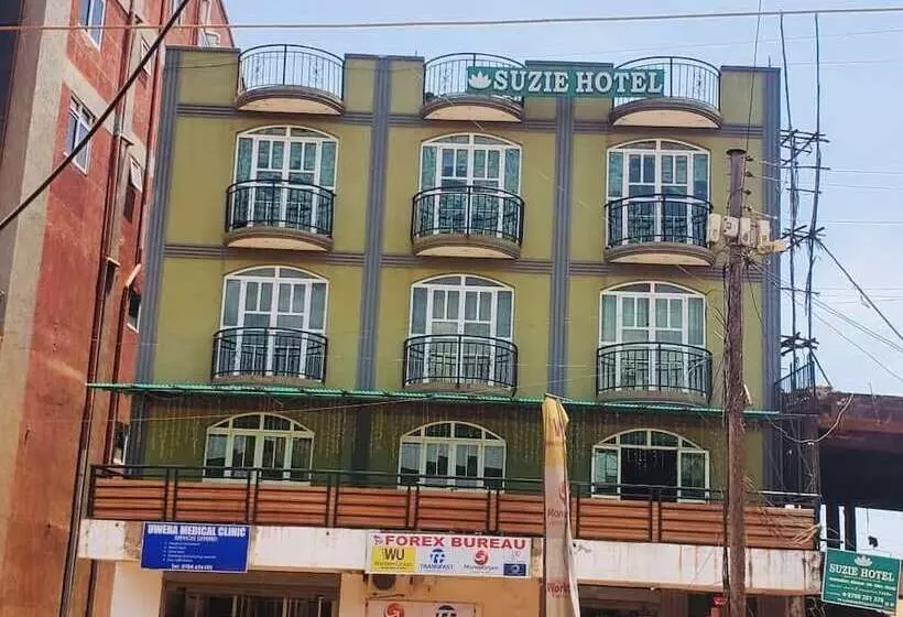 Suzie Hotels