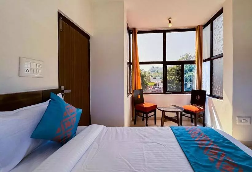 Shelton Blu Resort Jim Corbett