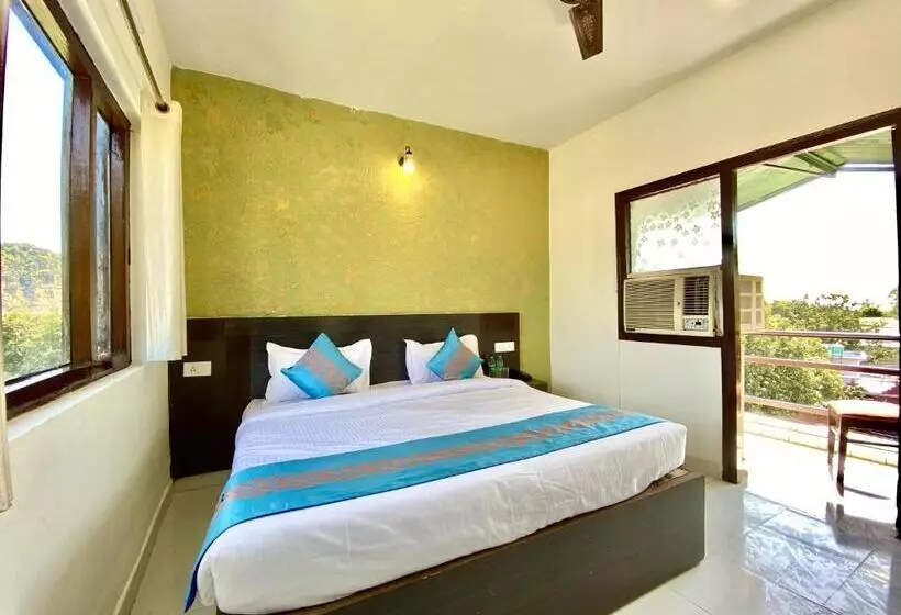 Shelton Blu Resort Jim Corbett