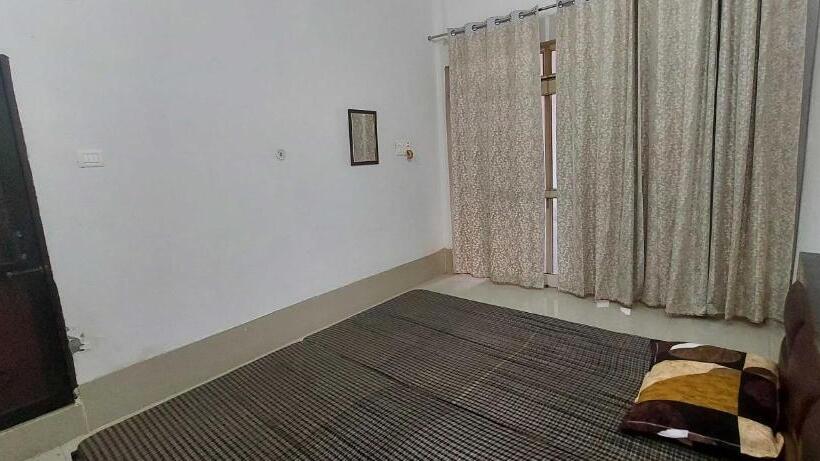 Отель Oyo Mughal Darbar