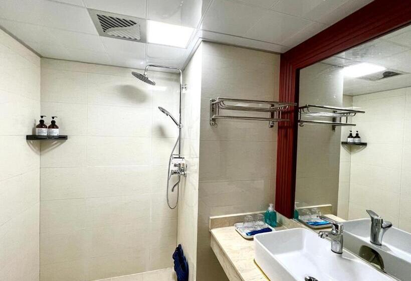 Hotelli Zhangjiajie Happy Inn