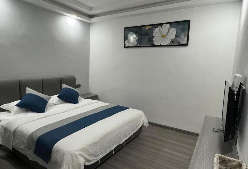 Hotelli Zhangjiajie Happy Inn