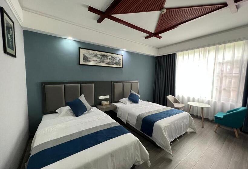 Hotelli Zhangjiajie Happy Inn