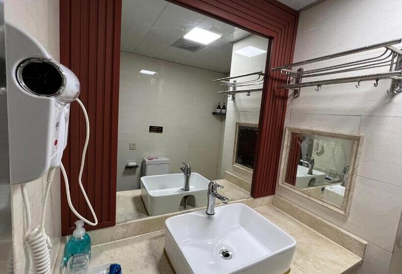 Hotelli Zhangjiajie Happy Inn