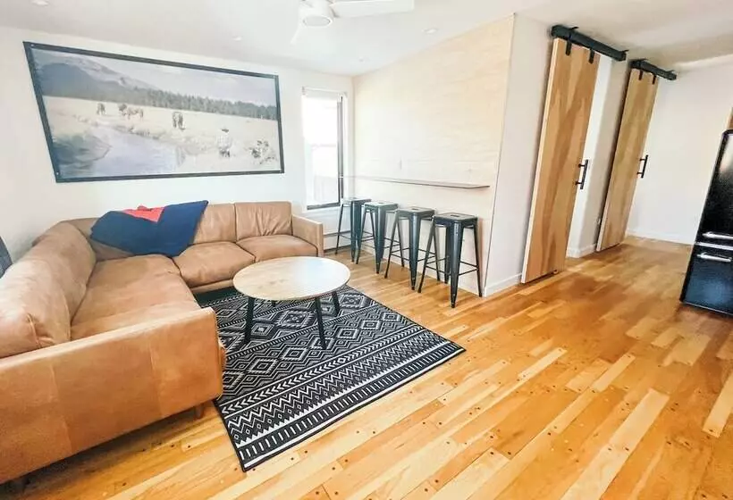 Motelli The Timberline