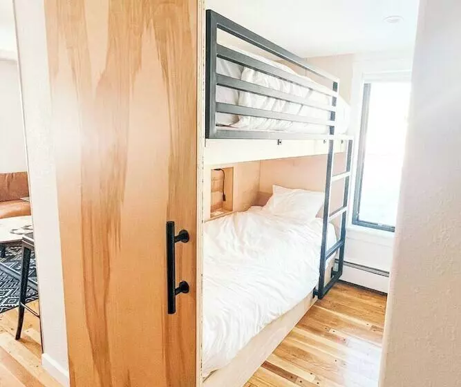 Motelli The Timberline