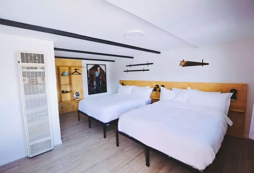 Motelli The Timberline