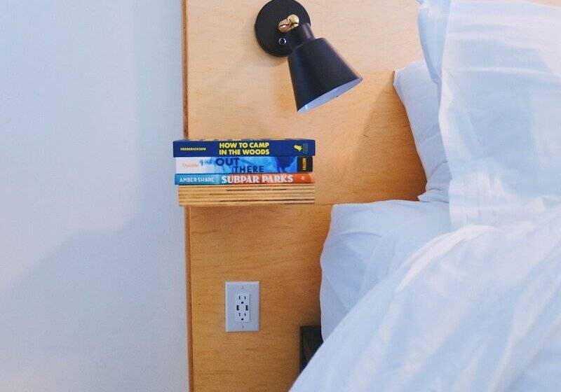 汽车旅馆 The Timberline