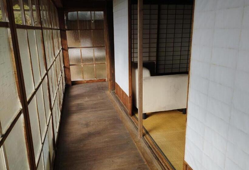 膳宿费 標高400メートル古民家一棟貸しナノビレッジ岡山