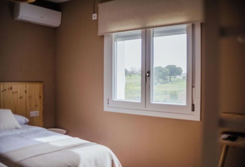 بنسيون Hostal Entreolivos