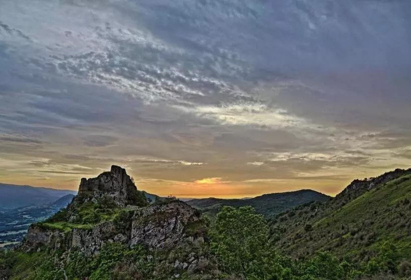 Retkeilymaja Gite D étape De Roquefixade