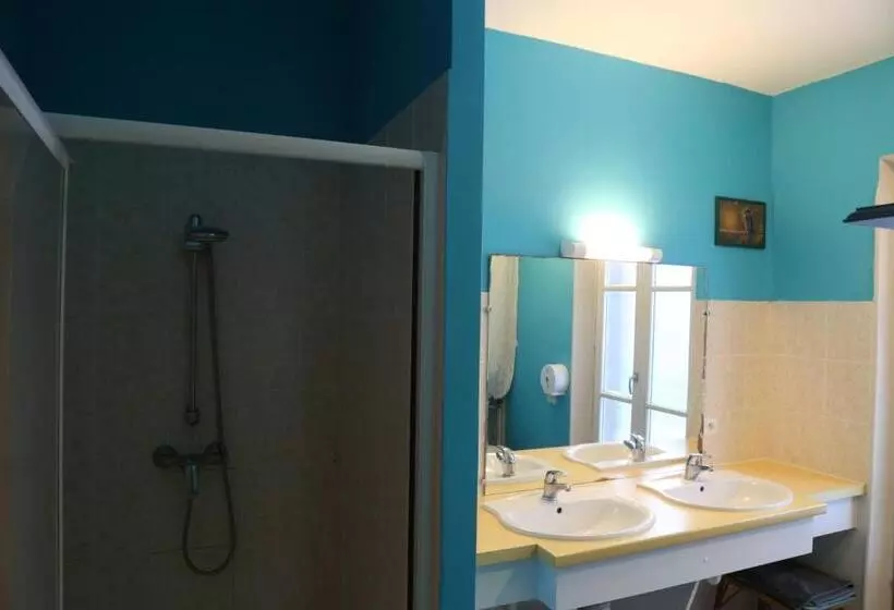 Retkeilymaja Gite D étape De Roquefixade