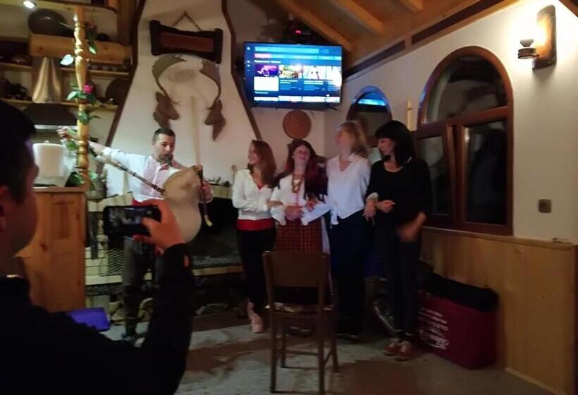 膳宿费 Guest House Rosenovi