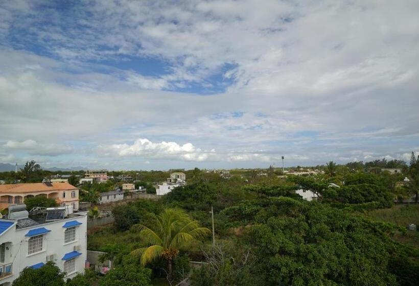 تختخواب و صبحانه La Dorade